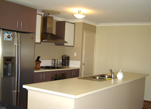 STUNNING LIVING Picture