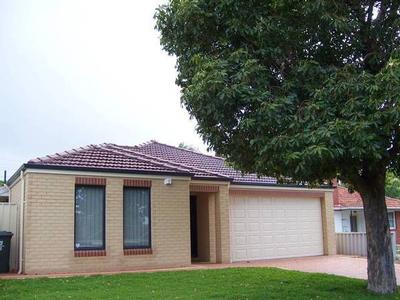 Good size 3 x 2 Picture