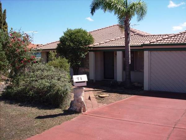 CLOSE TO SCHOOLS AND SHOPS! Picture CLOSE TO SCHOOLS AND SHOPS! Picture