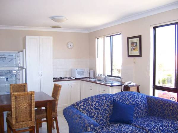 Furnished Apartment Picture 1