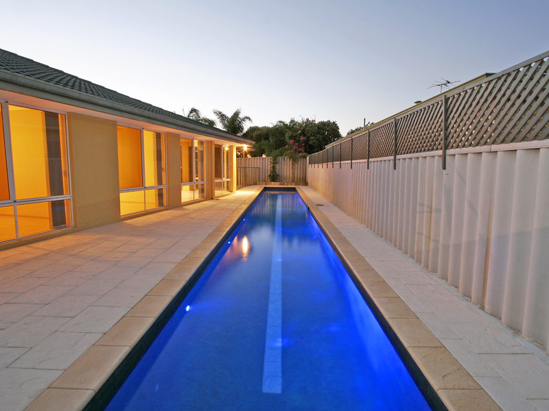 FOR SALE - HOME OPEN SUNDAY 3:00PM - 3.45PM Picture 2