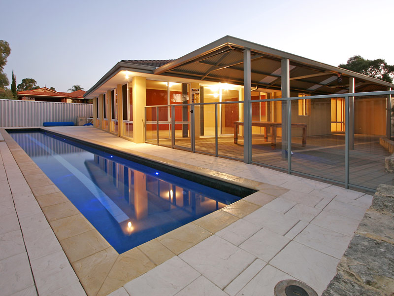 FOR SALE - HOME OPEN SUNDAY 3:00PM - 3.45PM Picture 1