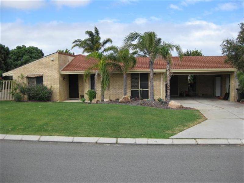 HOT NEW LISTING! Picture 1