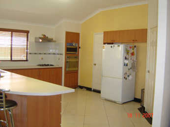 QUALITY - SIZE - LOCATION! Picture 3