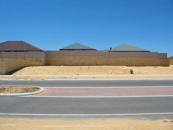 RIDGEWOOD'S BEST BLOCK Picture 1