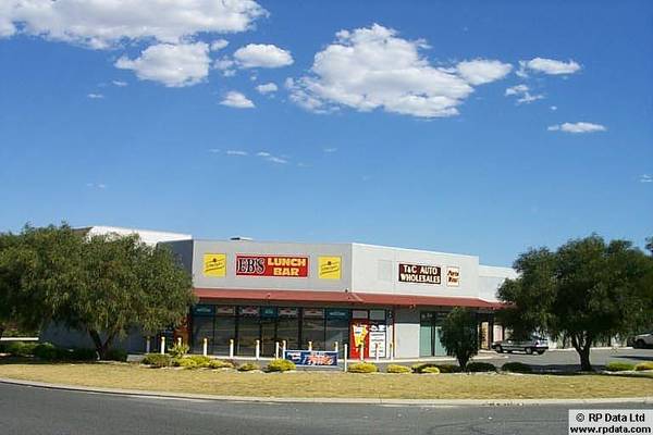 FACTORY UNIT WITH SHOW ROOM Picture 1