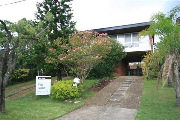 QUALITY HOME, GREAT POSITION Picture 1