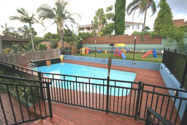 QUALITY HOME, GREAT POSITION Picture 3