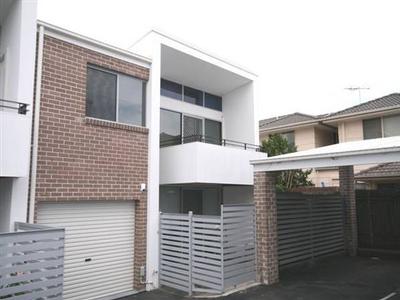 ULTRA MODERN Picture