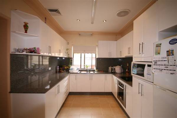 SOLID HOME Picture 2