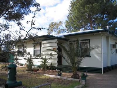 3 Bedroom Home + Self Contained Flat Picture 3 Bedroom Home + Self Contained Flat Picture