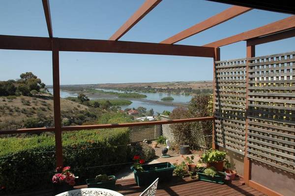 Gorgeous River View Picture 3