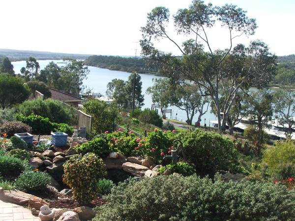 Views with Style - Privacy, Position & Quality Picture 2