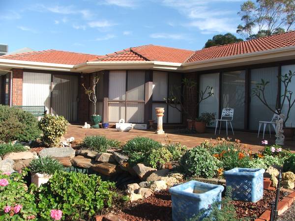 Views with Style - Privacy, Position & Quality Picture 1