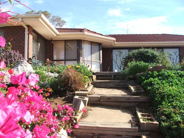 Views with Style - Privacy, Position & Quality Picture 3