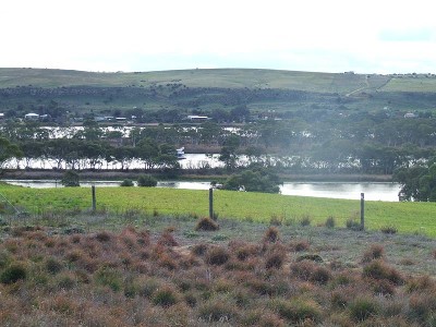 Picturesque Escape in Unique Setting Picture