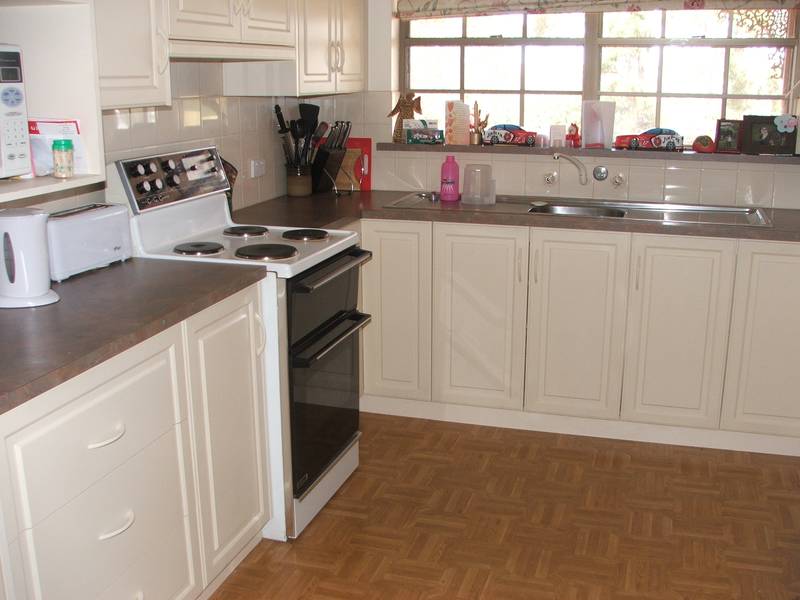 4 Bedroom Brick Home Boasting Great Position Picture 3