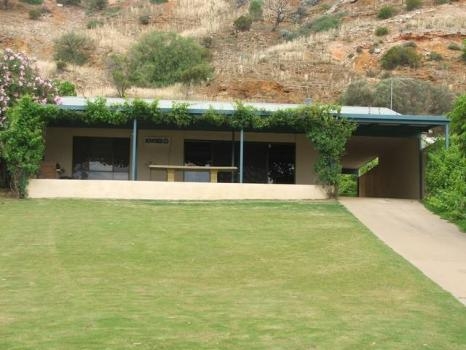 Attention Skiers & Riverfront Lovers !!! Picture 1