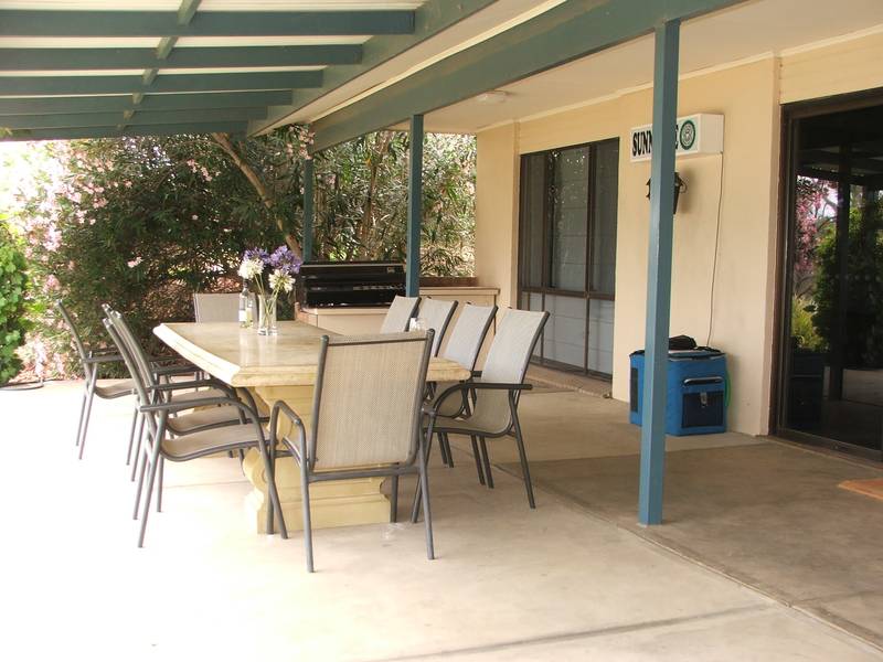 Attention Skiers & Riverfront Lovers !!! Picture 3