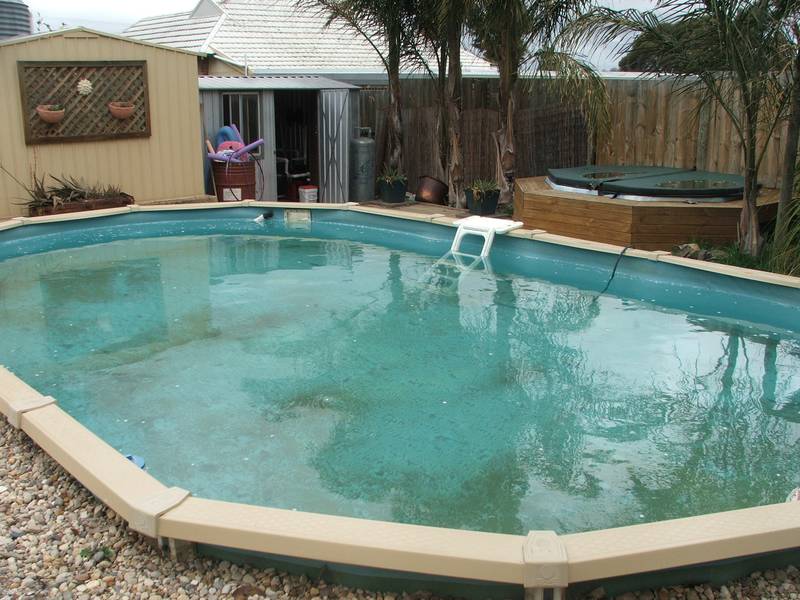 Real in the Pool & Spa Picture