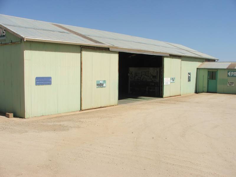 Prime Commercial Property - Huge Shed Space Picture 1