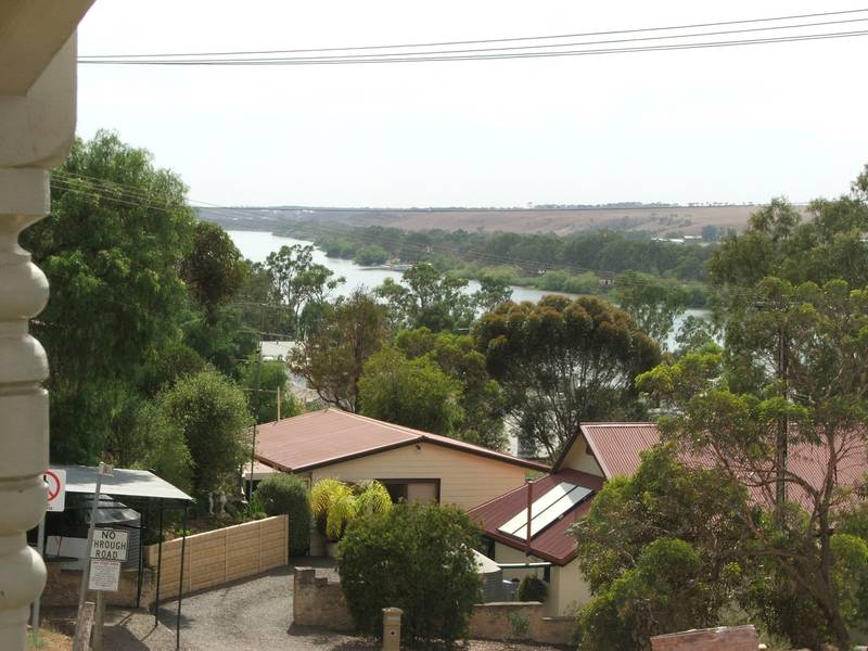 Classic Character & Timeless Appeal Picture 3