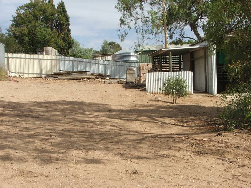 Build Your 'Castle' - Quality Allotment With Views Picture 2