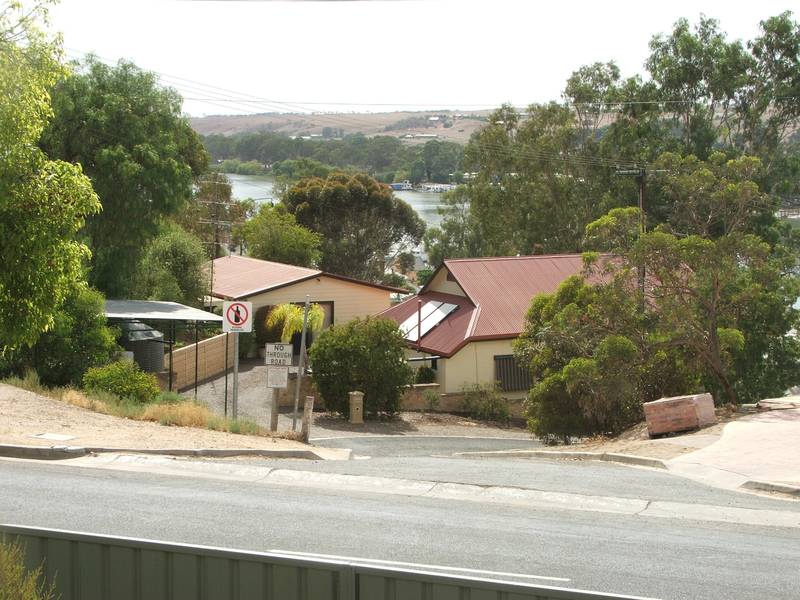 Build Your 'Castle' - Quality Allotment With Views Picture 1