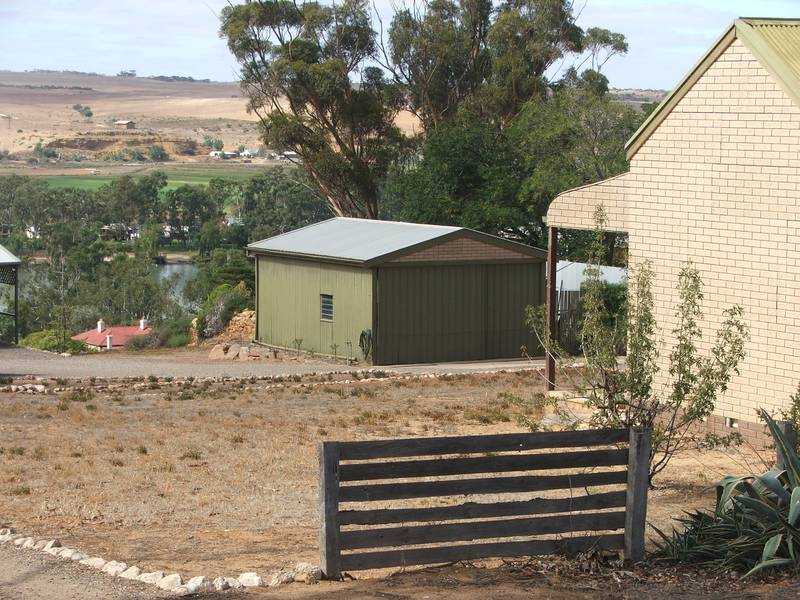 Ripe For Renovation - Cheap Buy!! Picture 2