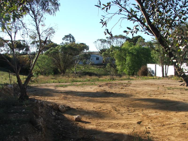 PERFECTLY PEACEFUL BLOCK TO BUILD YOUR HOME Picture 1