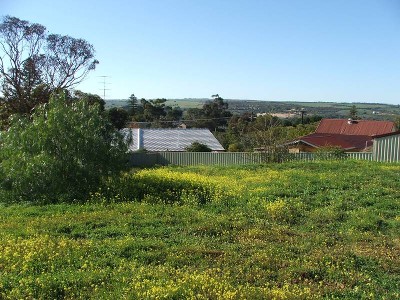 GREAT POSITION - VACANT BUILDING BLOCK Picture