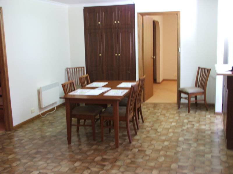 Lovely 2 bedroom Home Picture 2