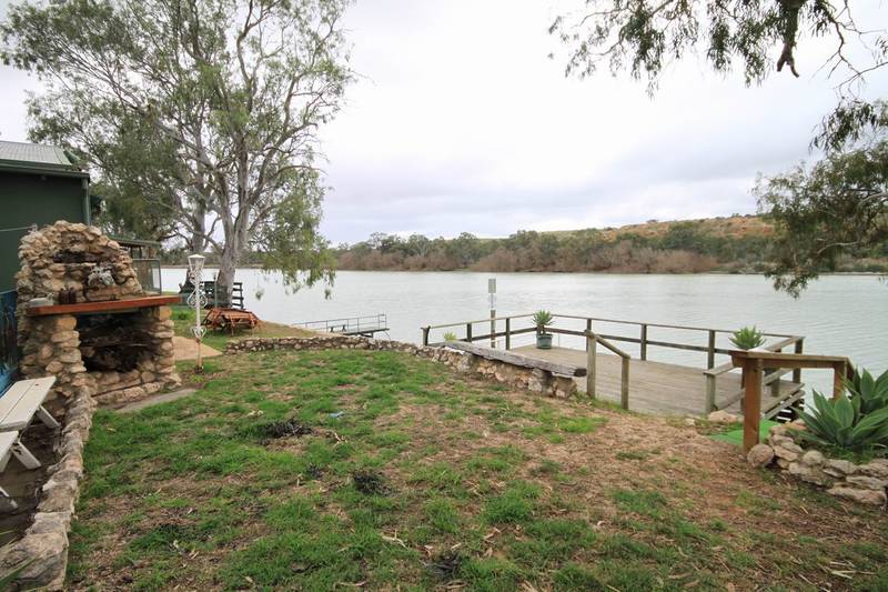 Time To Escape - River Holidays Await! Picture 2