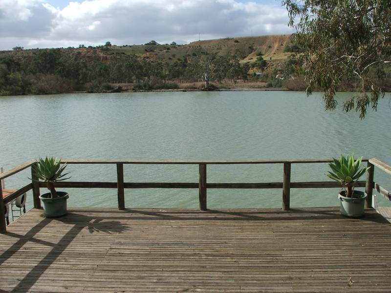 Time To Escape - River Holidays Await! Picture 1