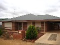 Modern 4 bedroom home close to school & main street Picture