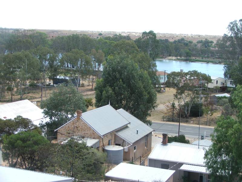 2 RESIDENCES WITH VIEWS - TWICE THE VALUE Picture 2