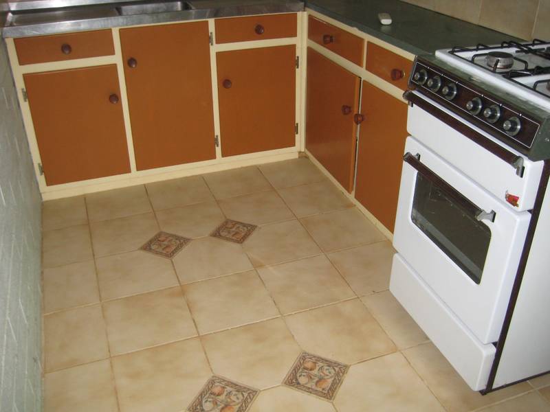 Gorgeous river countryside views Picture 3