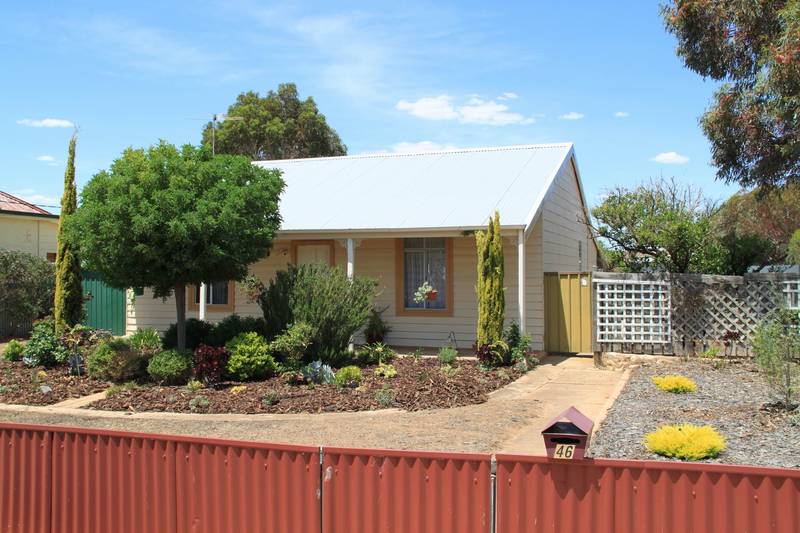 Lovingly Cared For - Step Inside & Be Surprised! Picture 1