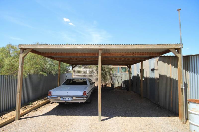 Lovingly Cared For - Step Inside & Be Surprised! Picture 3