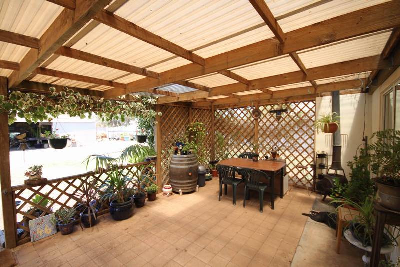 Lovingly Cared For - Step Inside & Be Surprised! Picture 2