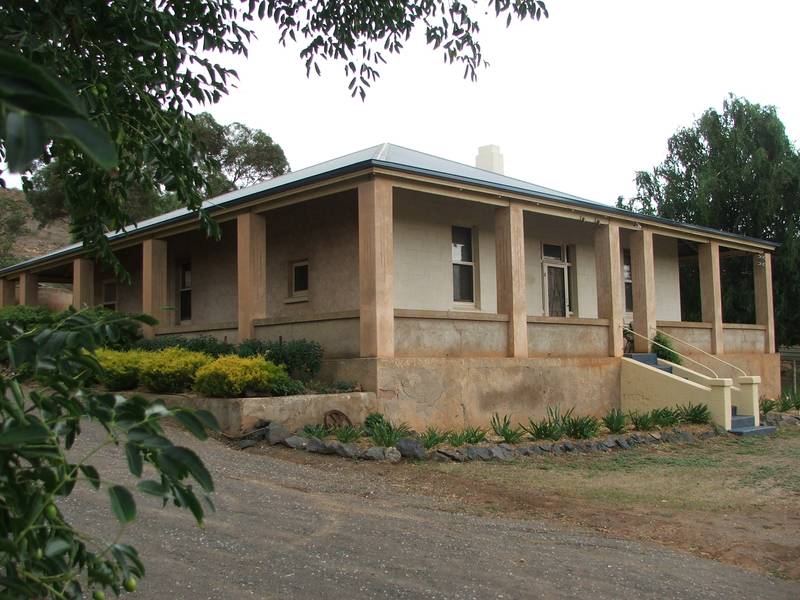 Location & Lifestyle - 15 Acres Near the River Picture 1