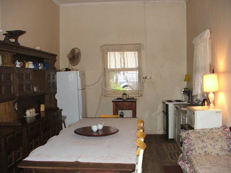 Location & Lifestyle - 15 Acres Near the River Picture 2