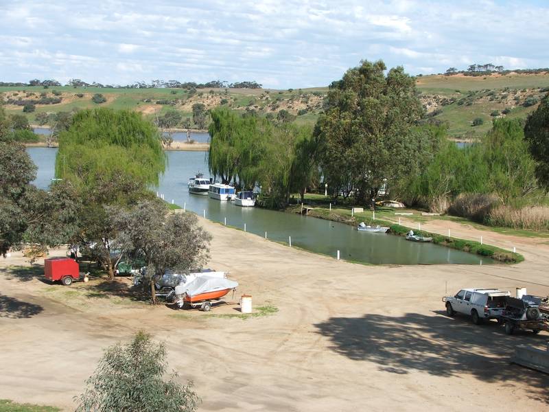 Greening's Landing - Absolute Riverfront Freehold Land & Business Opportunity Picture 1