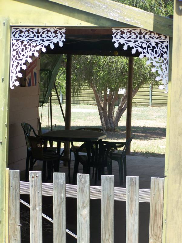 Affordable Holidays Near the River - 2 Titles Picture 2