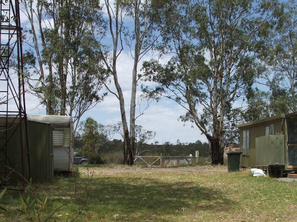 Riverfront Allotment - Plenty of Room - Skiing Picture 3