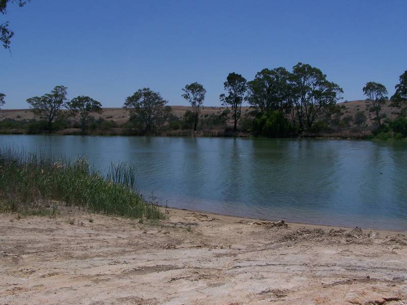 Affordable Holidays Near the River - 2 Titles Picture 2