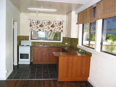 Summer Cocktails on the front porch or BBQ in the backyard? Picture 2