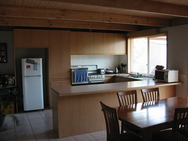 Beachside Charmer Picture 3