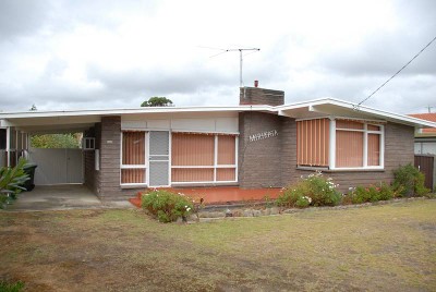 HUGE PRICE REDUCTION - OWNER SAYS SELL!!! Picture