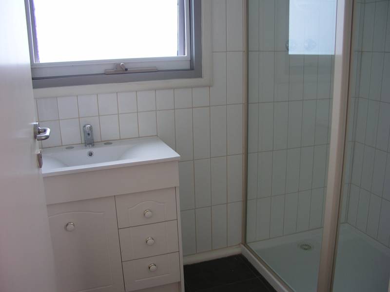 A LITTLE BEAUTY! Picture 2